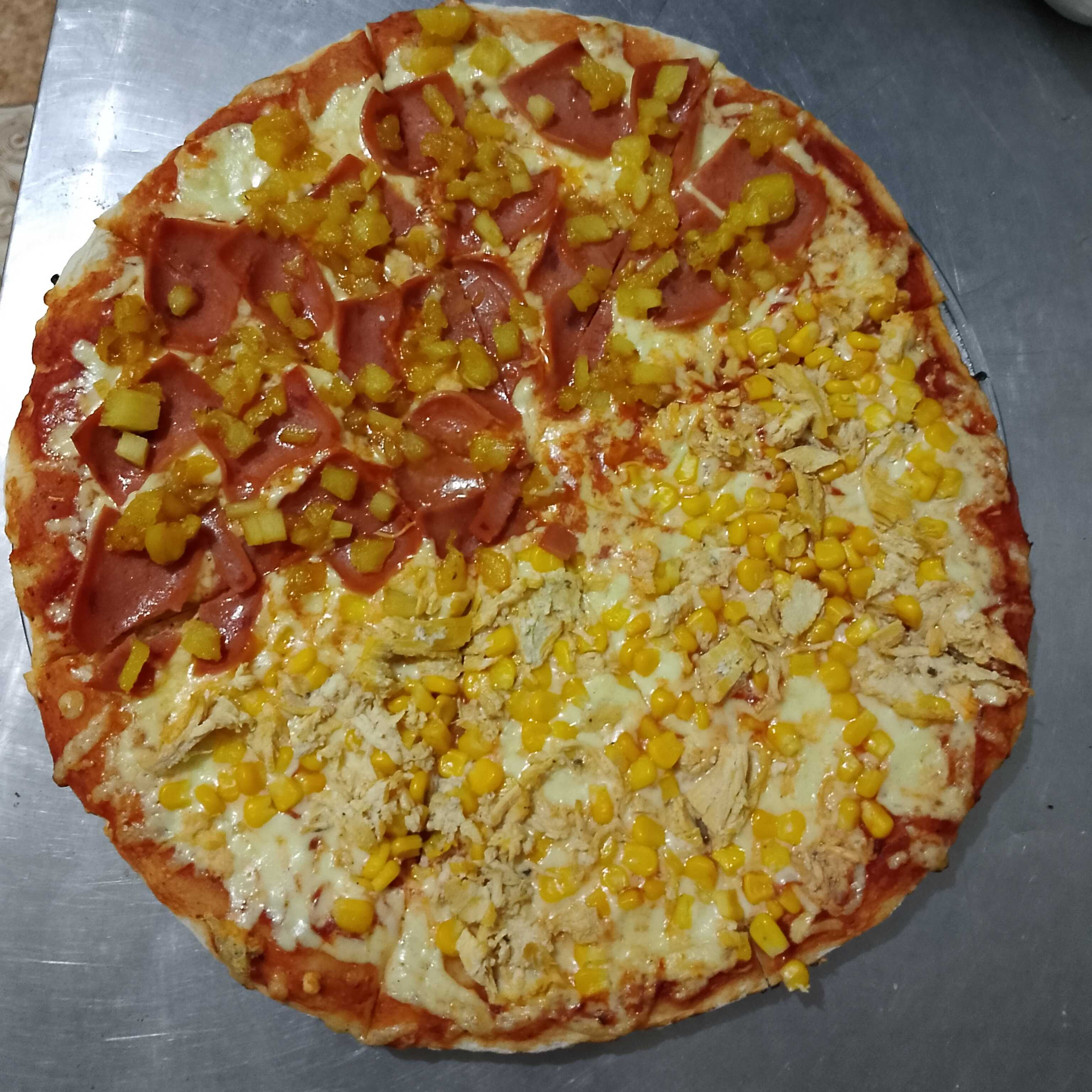 Pizza Grande 35 de Diámetro x 8 Porciones