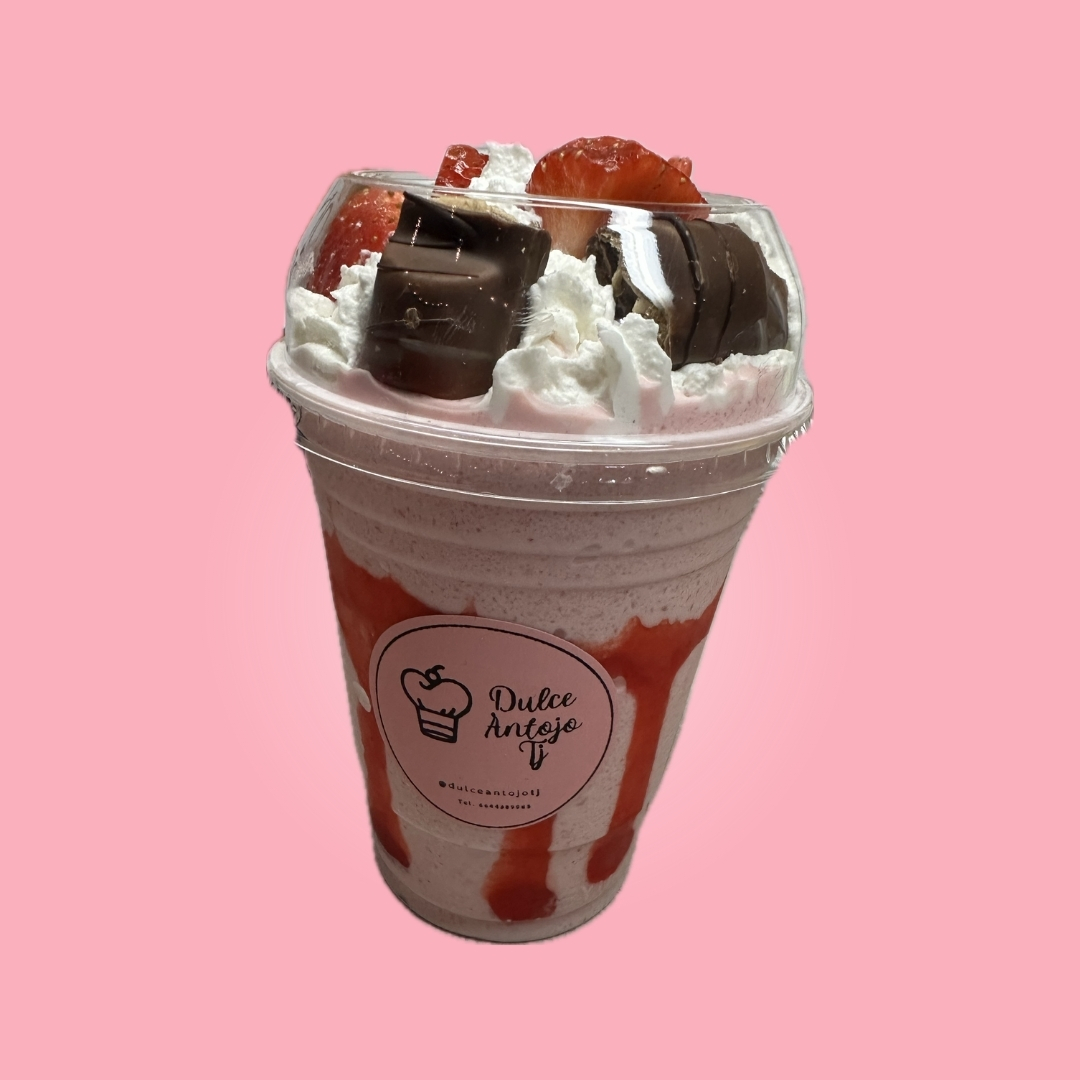 Frappe de Fresas Con Crema