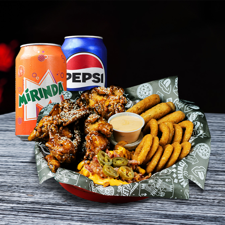 Charola Poker Sampler + Refresco.