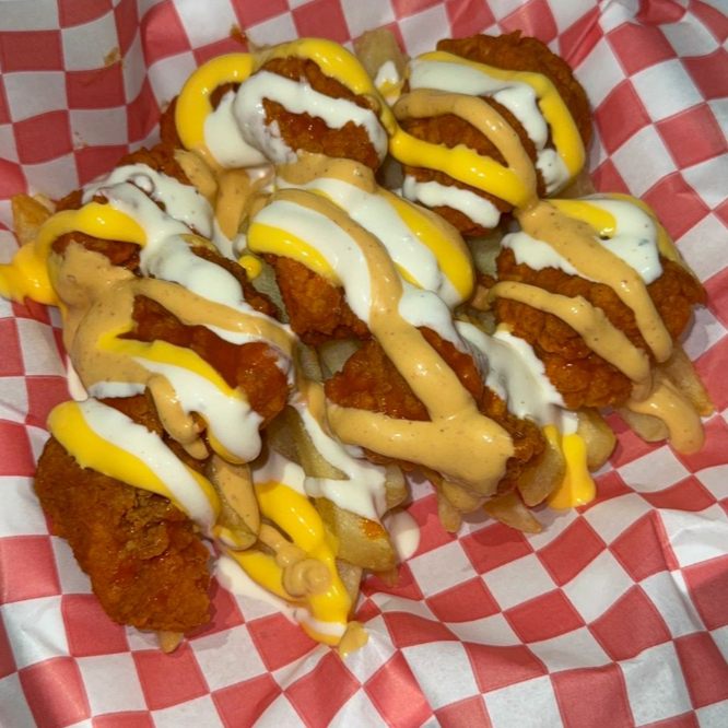 Boneless Chesse Fries Grandes