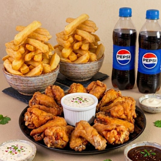 Combo : 18 alitas + papas + 2 pepsi