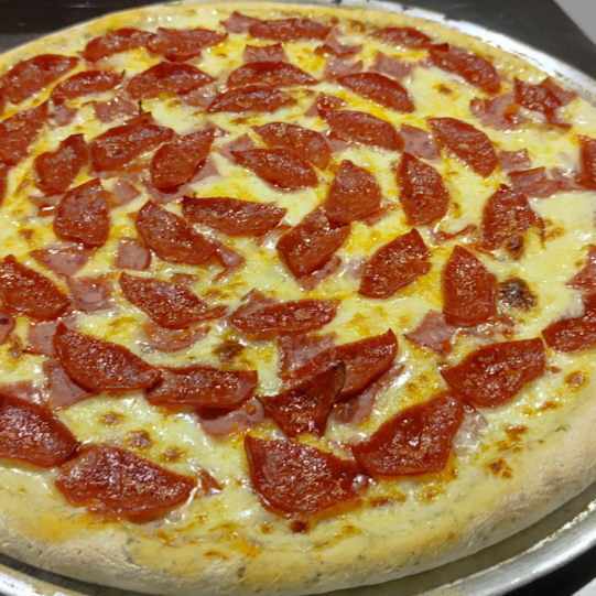 Pizza Pepperoni y Jamon