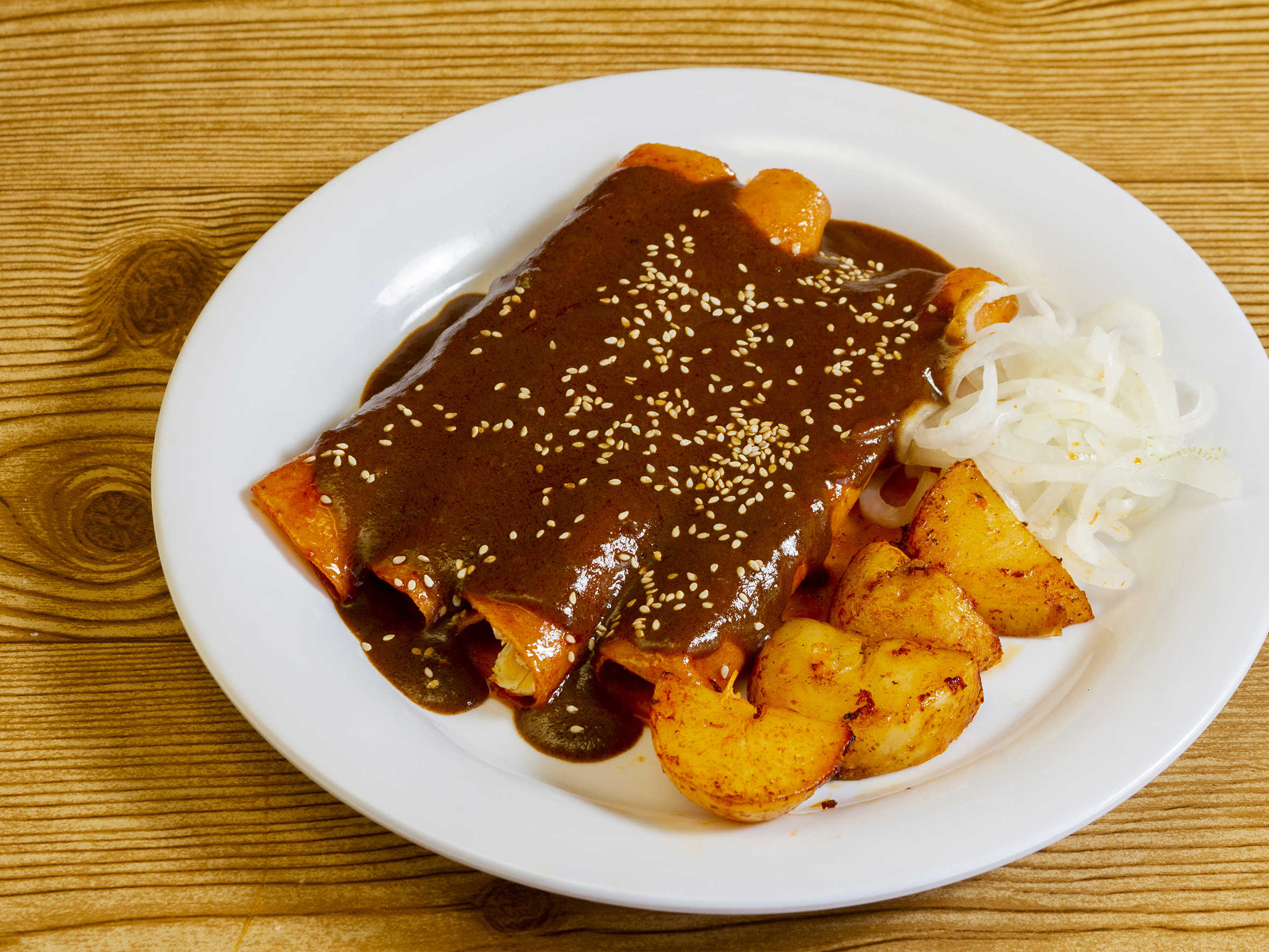 Enchiladas Sencillas con Mole