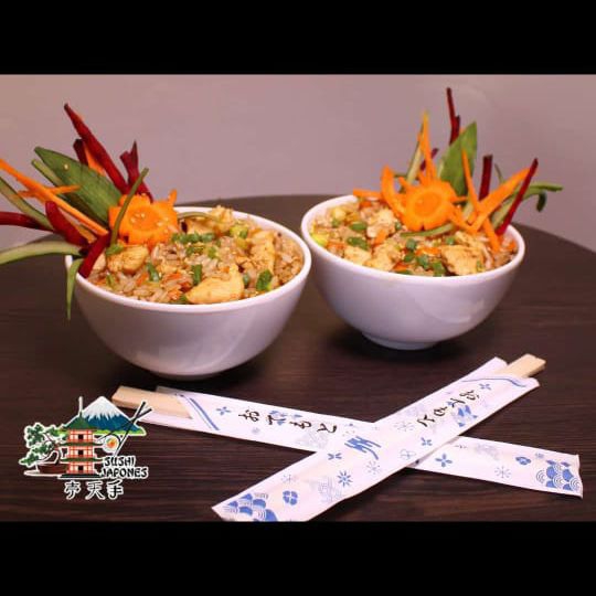 2x1 Yakimeshi de Pollo
