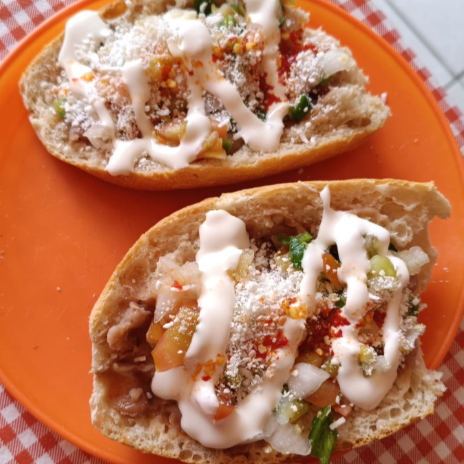 Mollete con Frijoles 2 Pza.