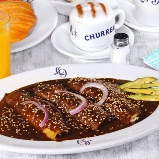 Enmoladas con Pollo 3 pzas