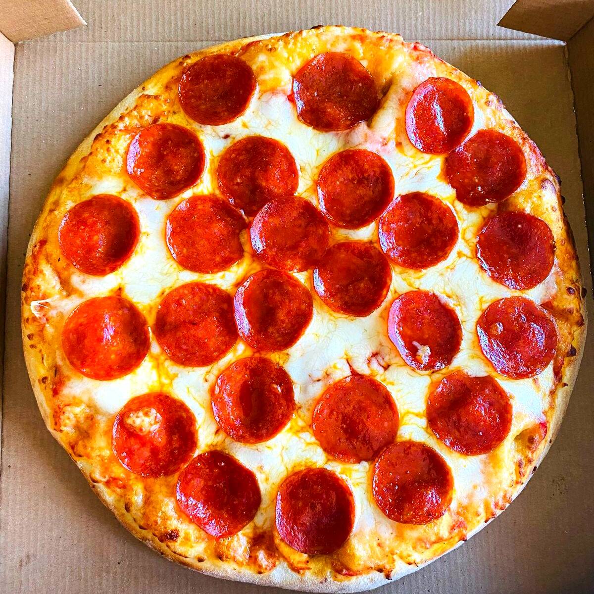 Pizza Mediana de Pepperoni