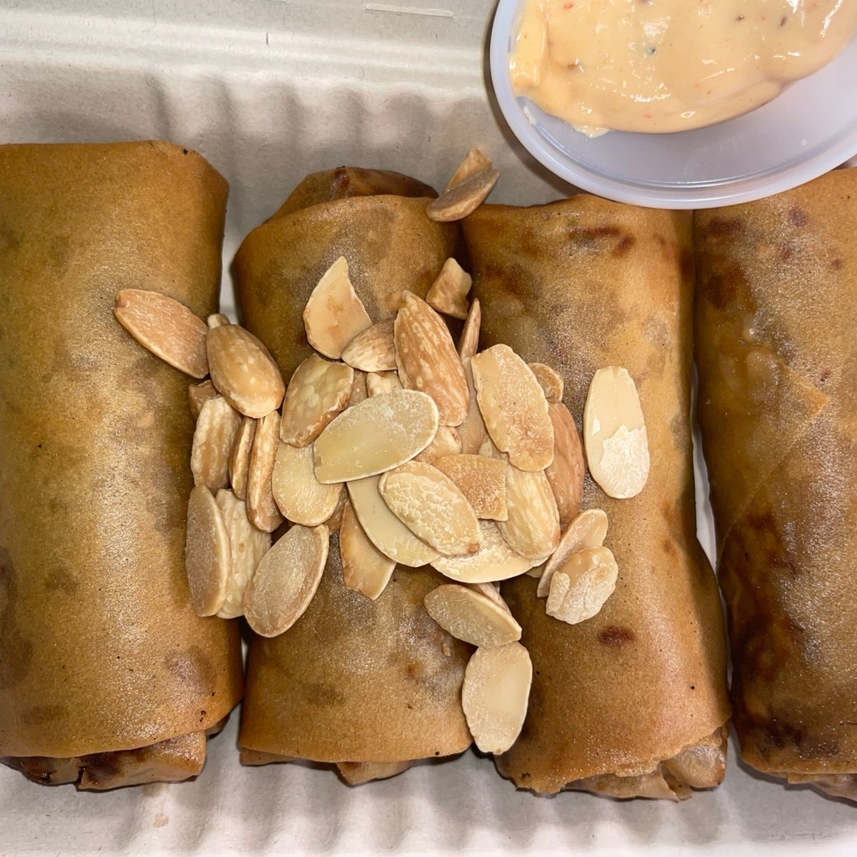 4 Chunkun con Chipotle y Almendras