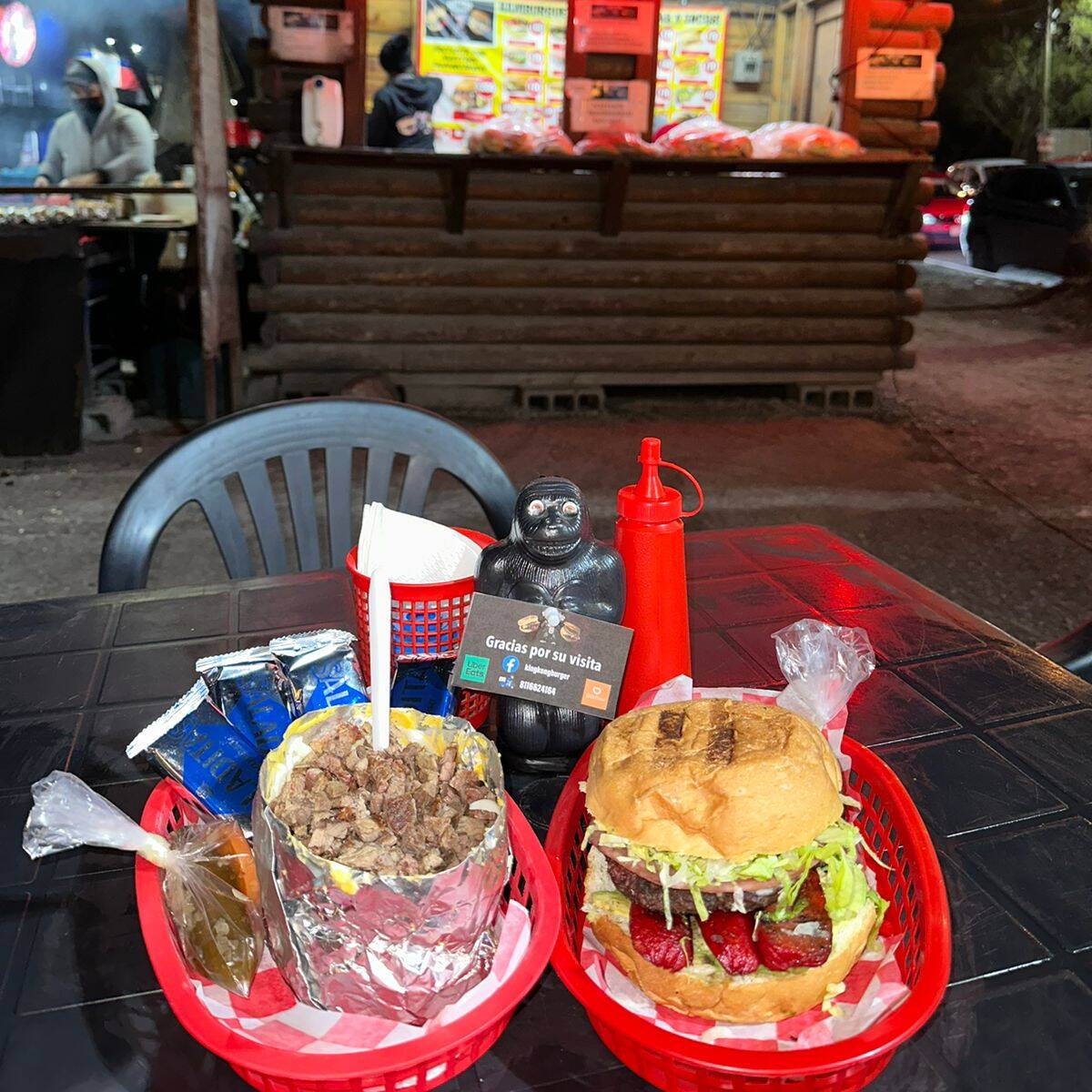 Combo Salchicha y Papa Asada