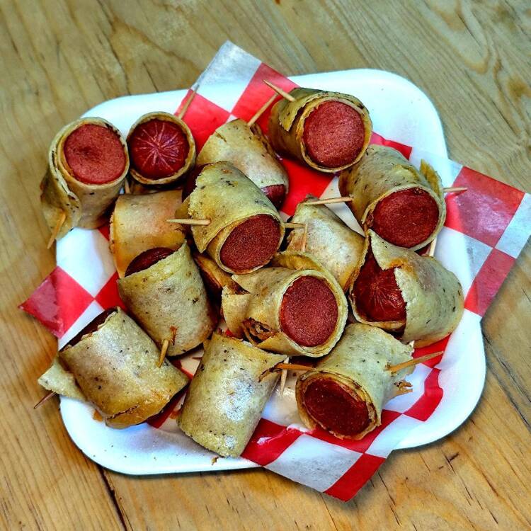 Salchitacos