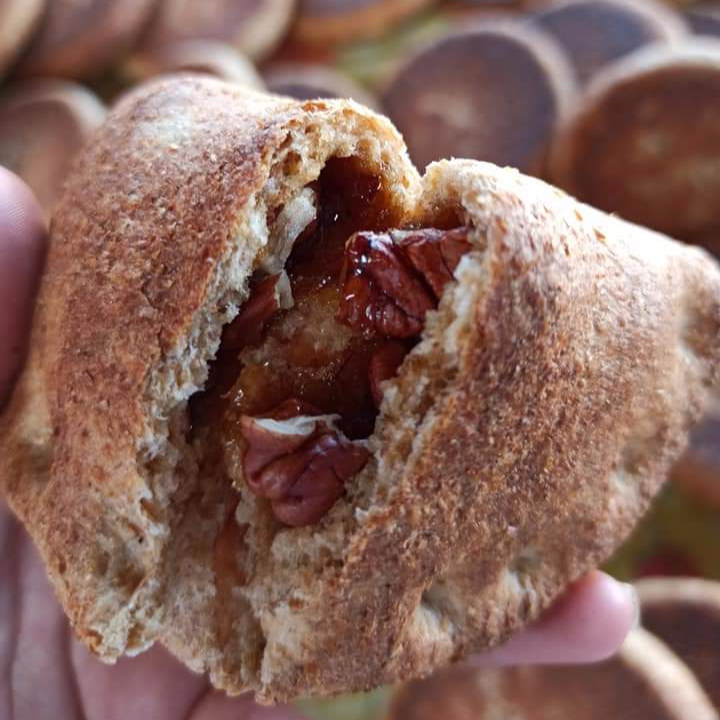 Empanada de Nuez con Piloncillo