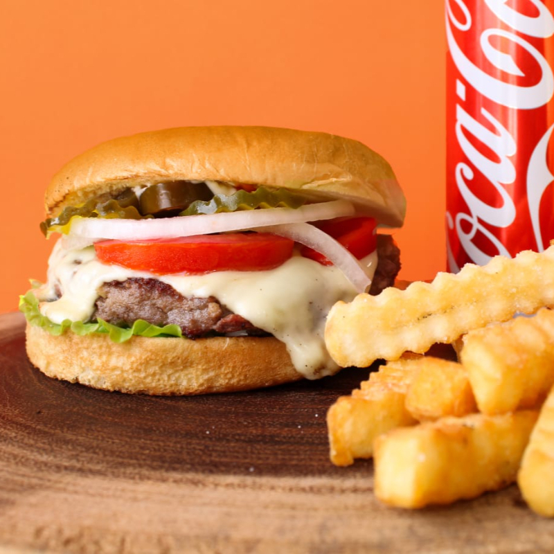 Combo Arrachera Burger + Papas y Refresco