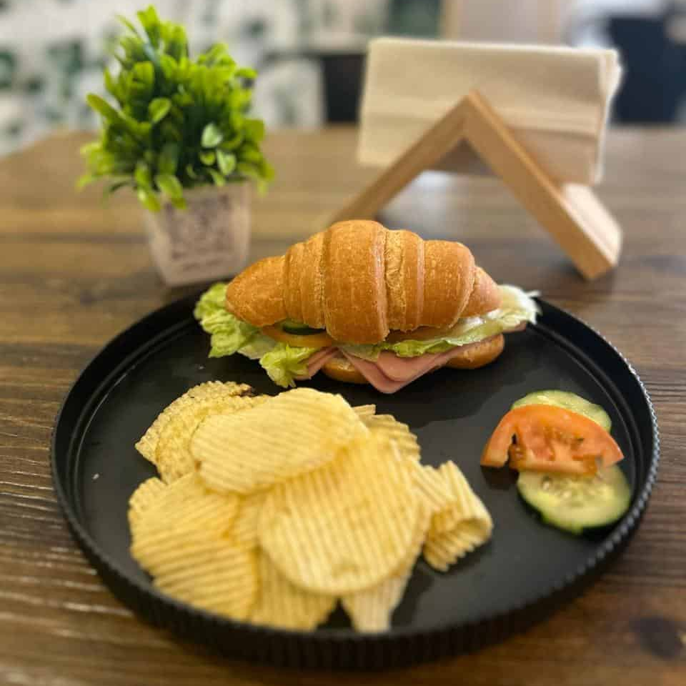 Croissant de Jamón