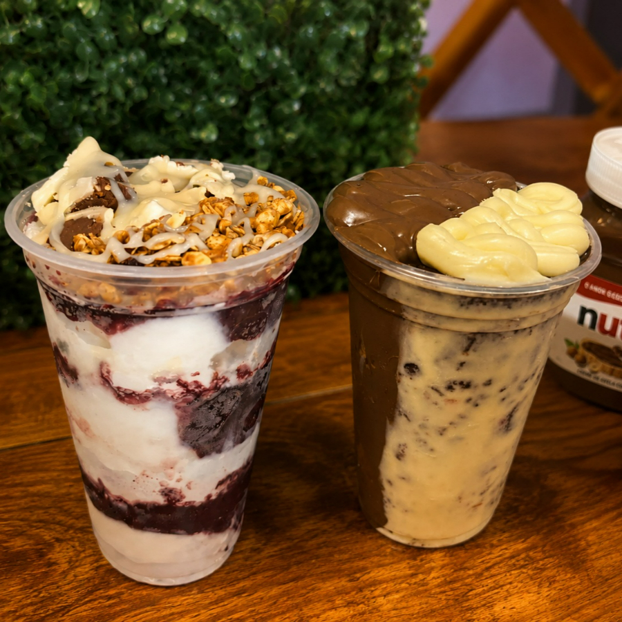 Dois açaís com Muito sabor e muito amor! 1º Trufado de Ninho - 2º Trufado de Ninho com Muita Nutella.