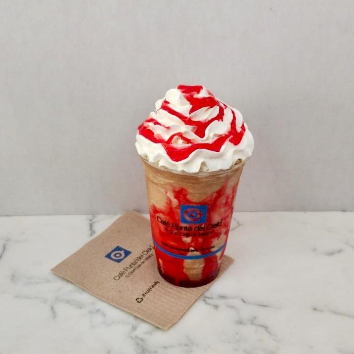Capuccino con Fresa Frappé