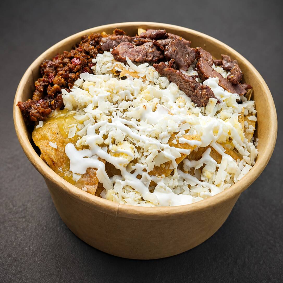 Orden de Chilaquiles con Chorizo y Arrachera