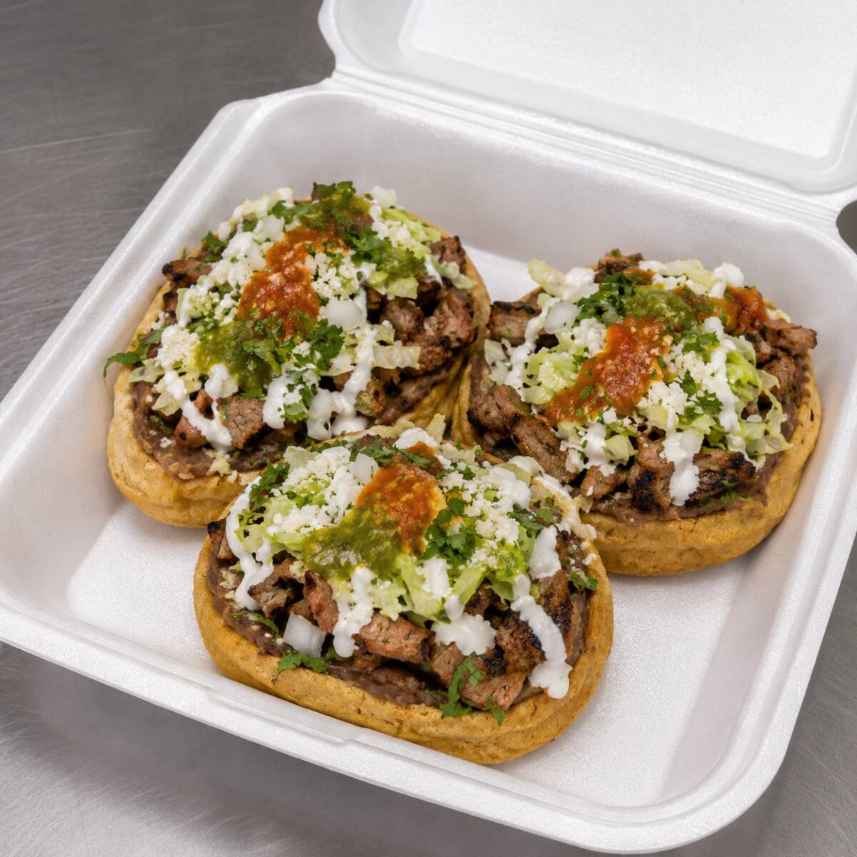 Sopes Parrilleros