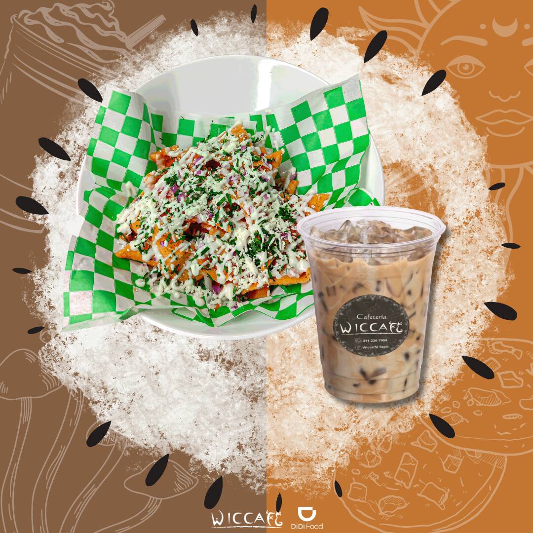 Chilaquiles al Gusto + Latte a las Rocas