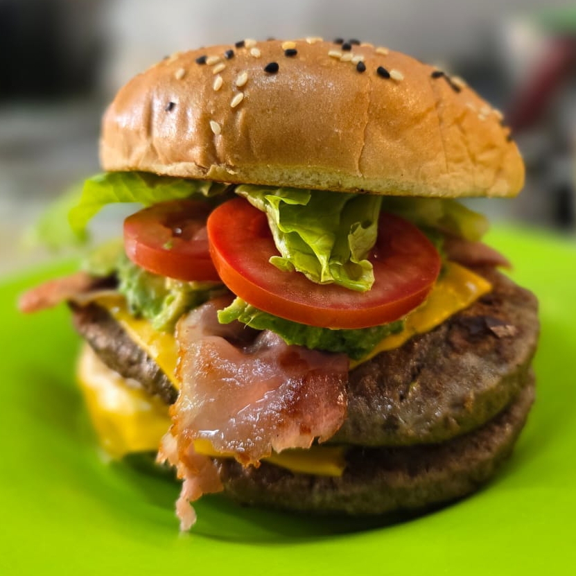 Hamburguesa Doble con Tocino
