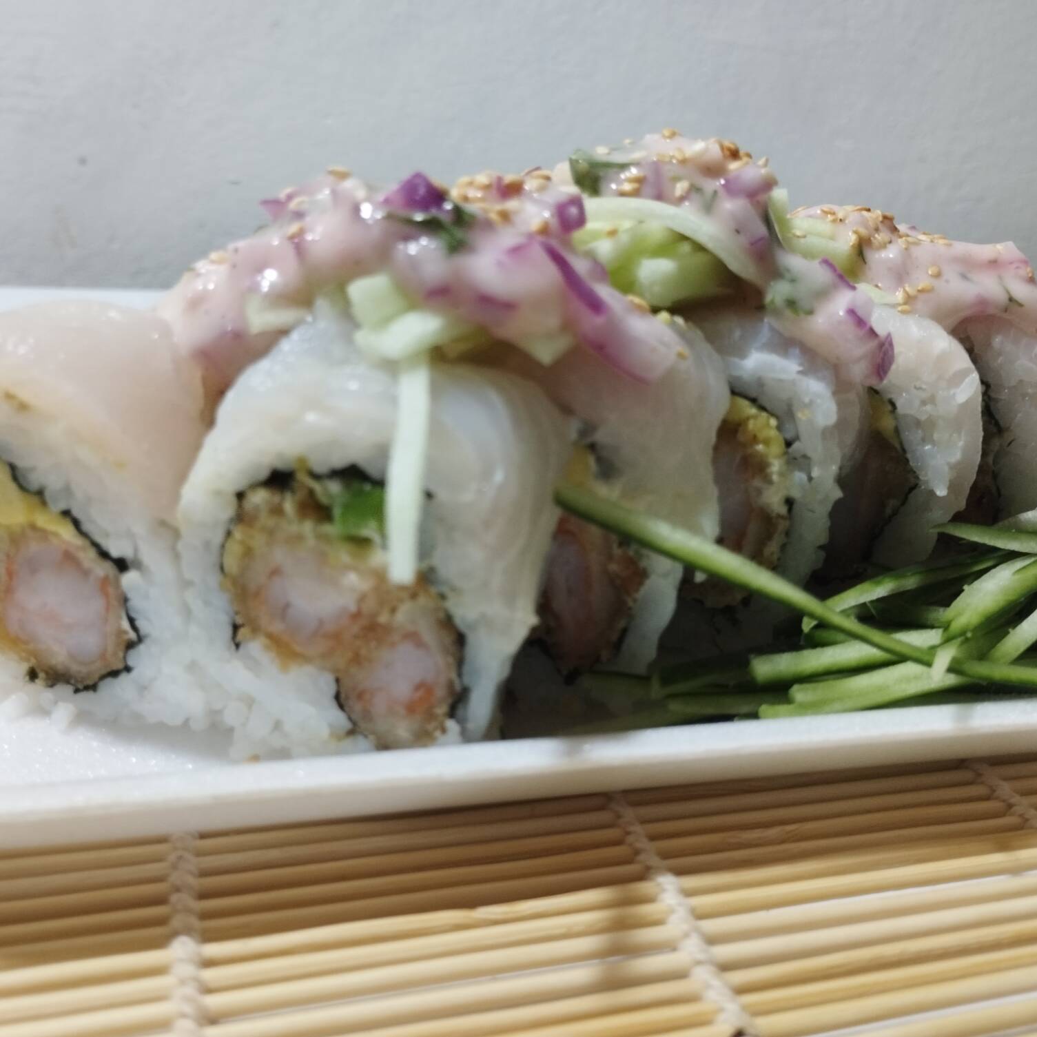 Maki Acevichado Roll