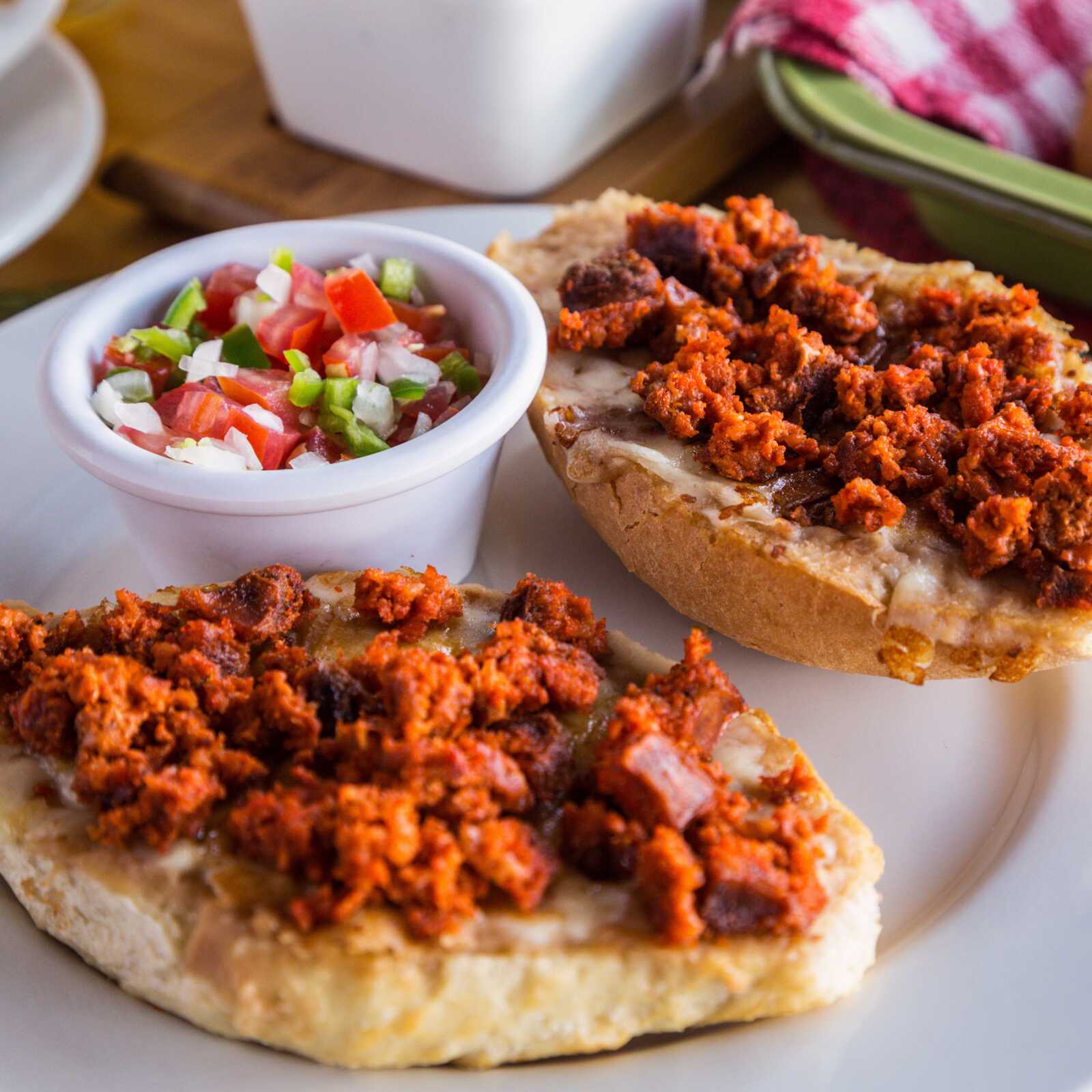 Mollete con Chorizo