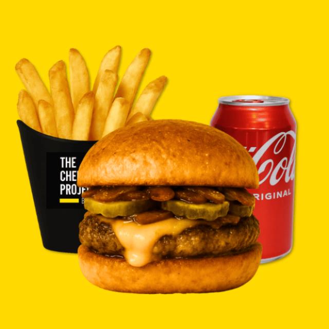 Cheeseburger sencilla + papas + refresco