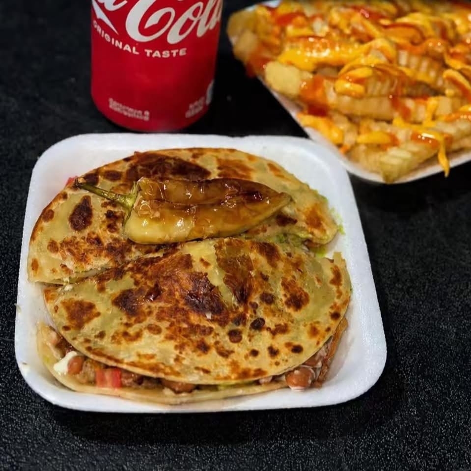 Quesadilla Estilo