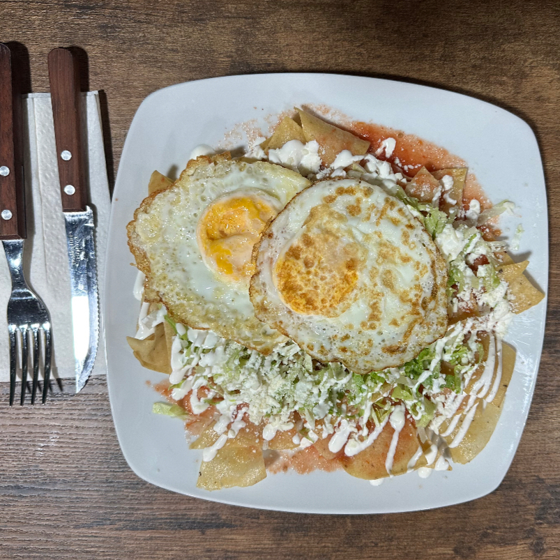 Chilaquiles con huevo