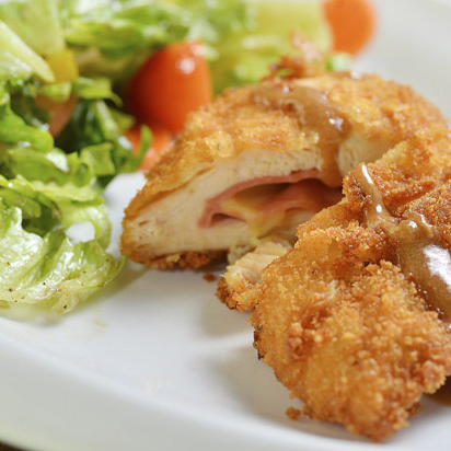 Pechuga de Pollo Empanizada Rellena