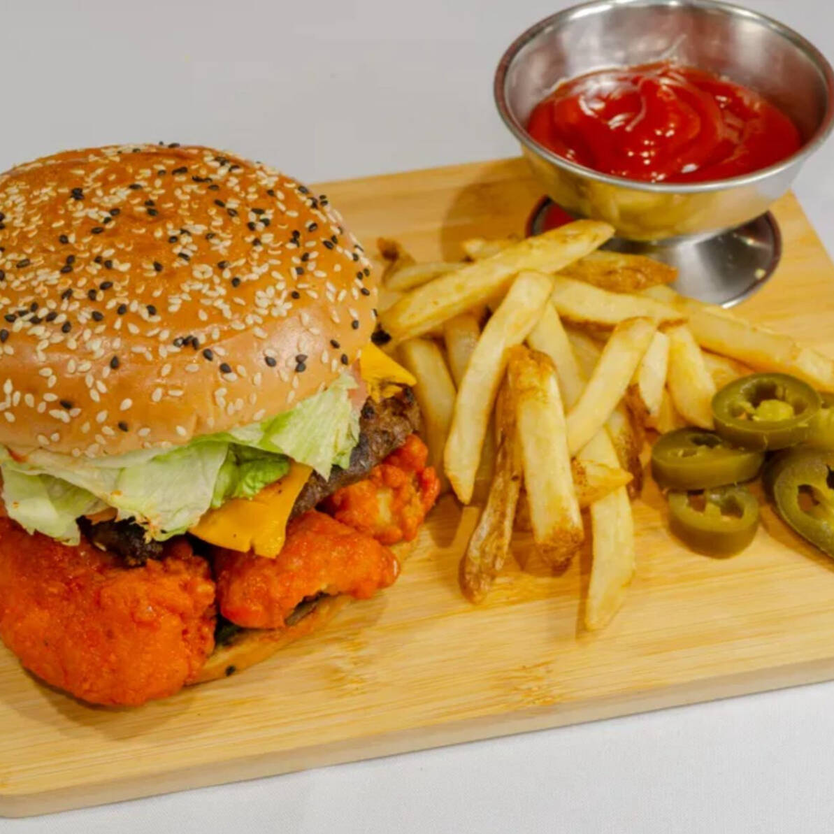 Hamburguesa de Boneless (BBQ)