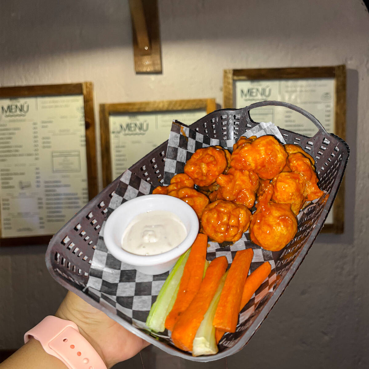 BONELESS 10 PZAS