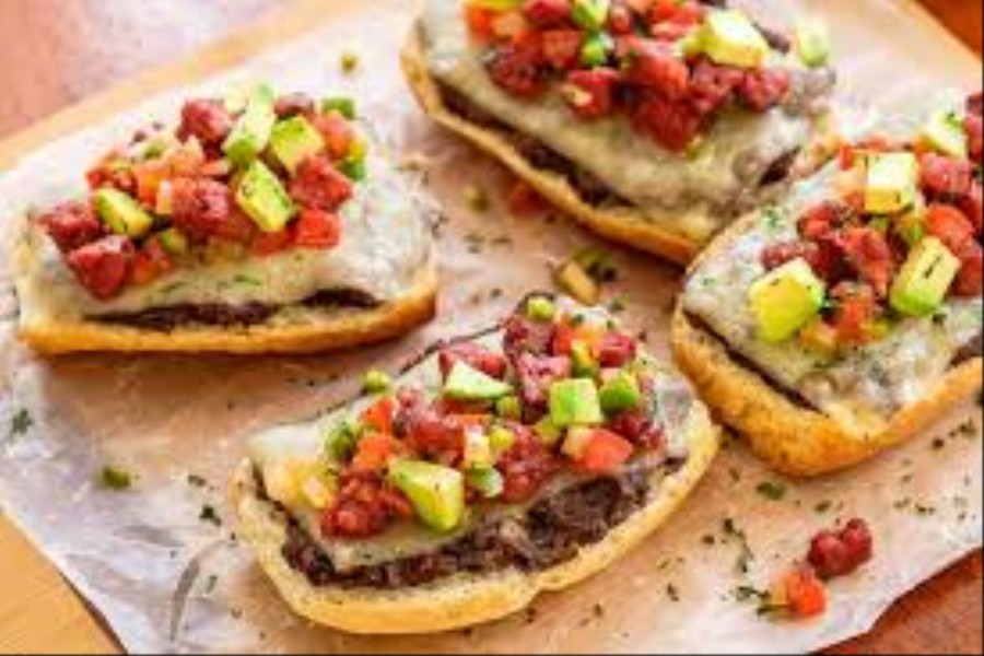 MOLLETES DE PIERNA AL HORNO CON PAPAS FRITAS