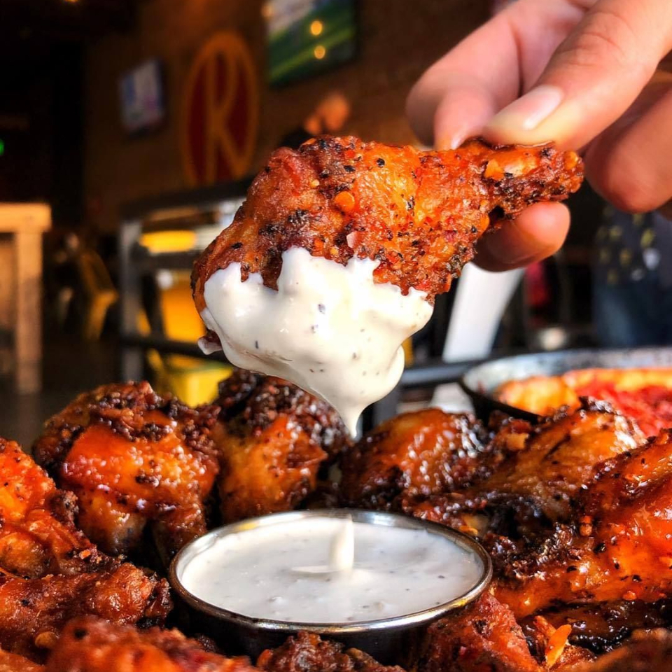 10 Alitas sabor a elegir