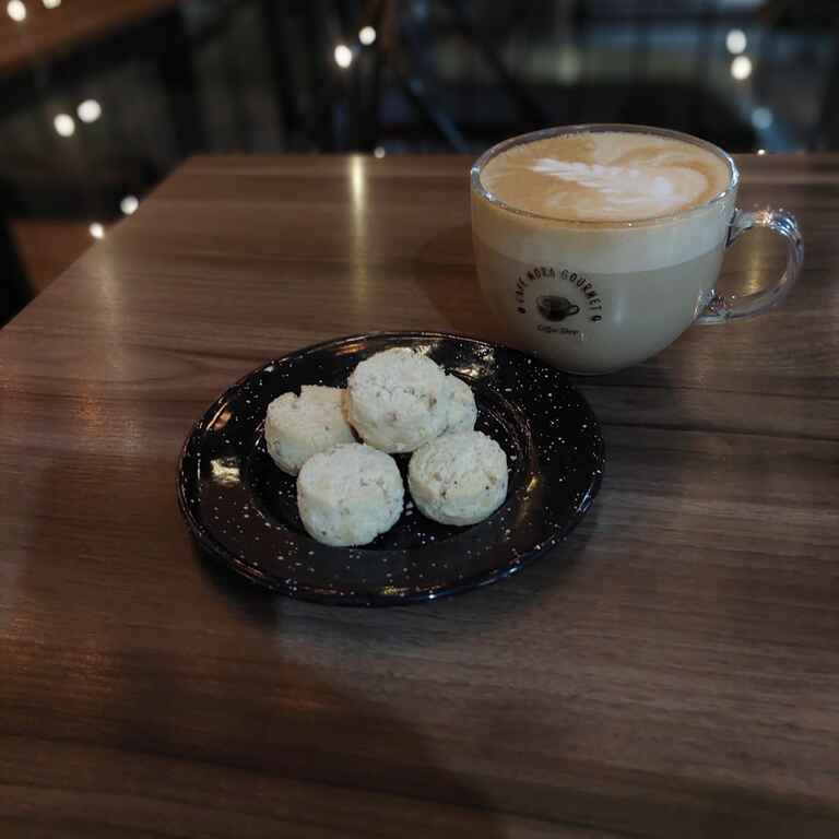 Polvorones de Nuez 9 pzas