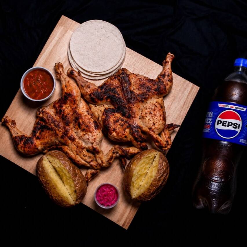 2 Pollos + 2 Complementos + Refresco