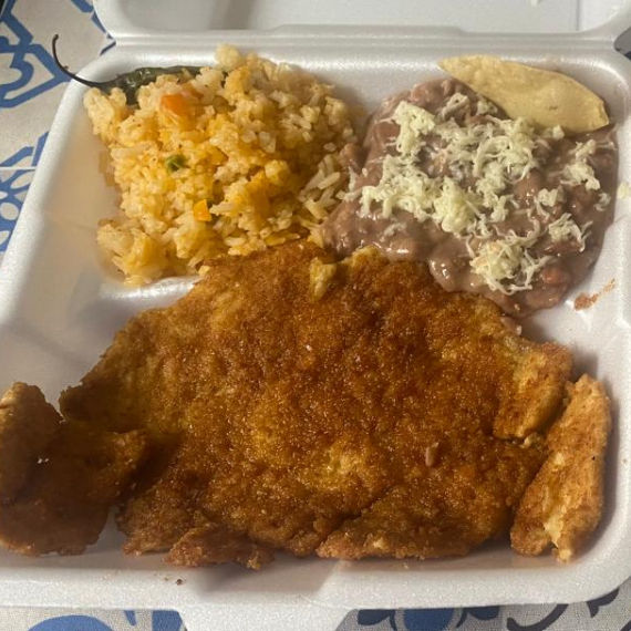 Milanesa con Complementos