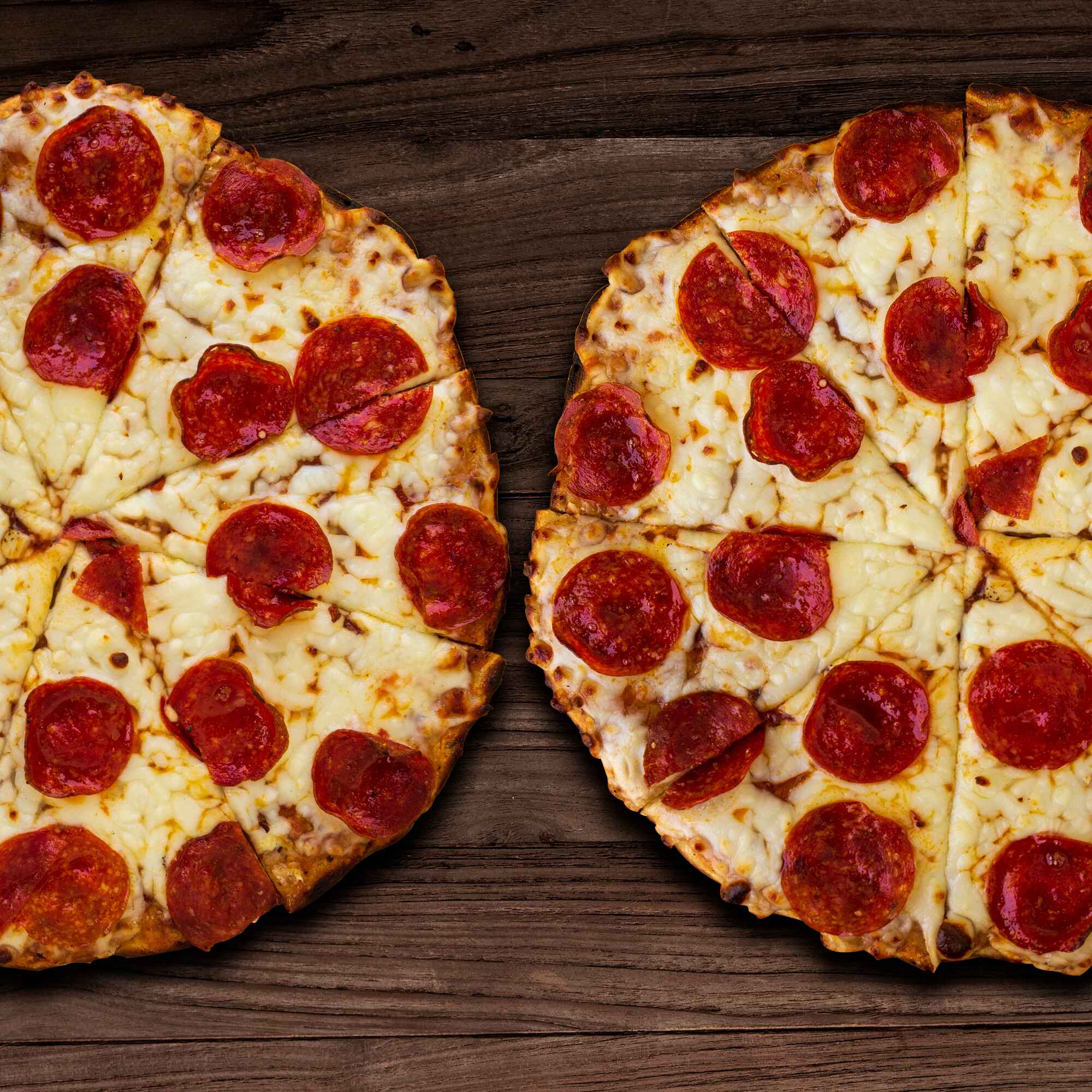 COMBO: 2 PIZZAS DE PEPPERONI