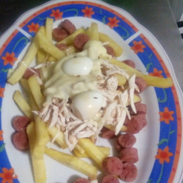 SALCHIPAPA SENCILLA🍟🍟