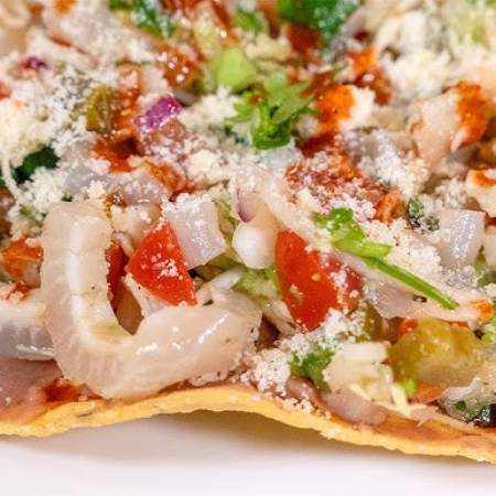 Tostada MEGA raspada de Cuero