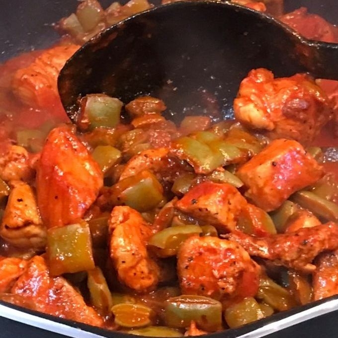 BISTEC CON NOPALES