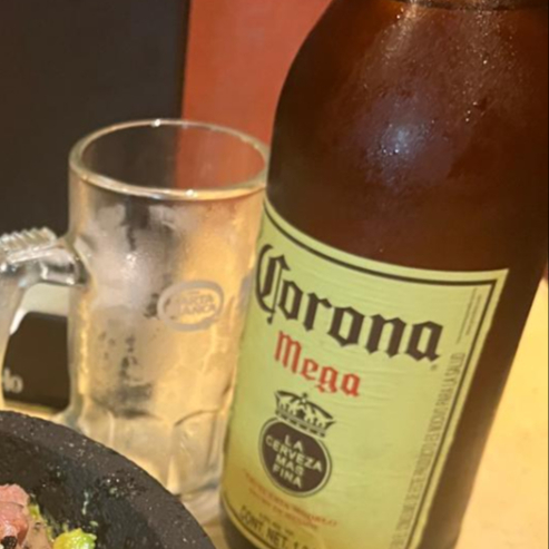 Caguamas Mega