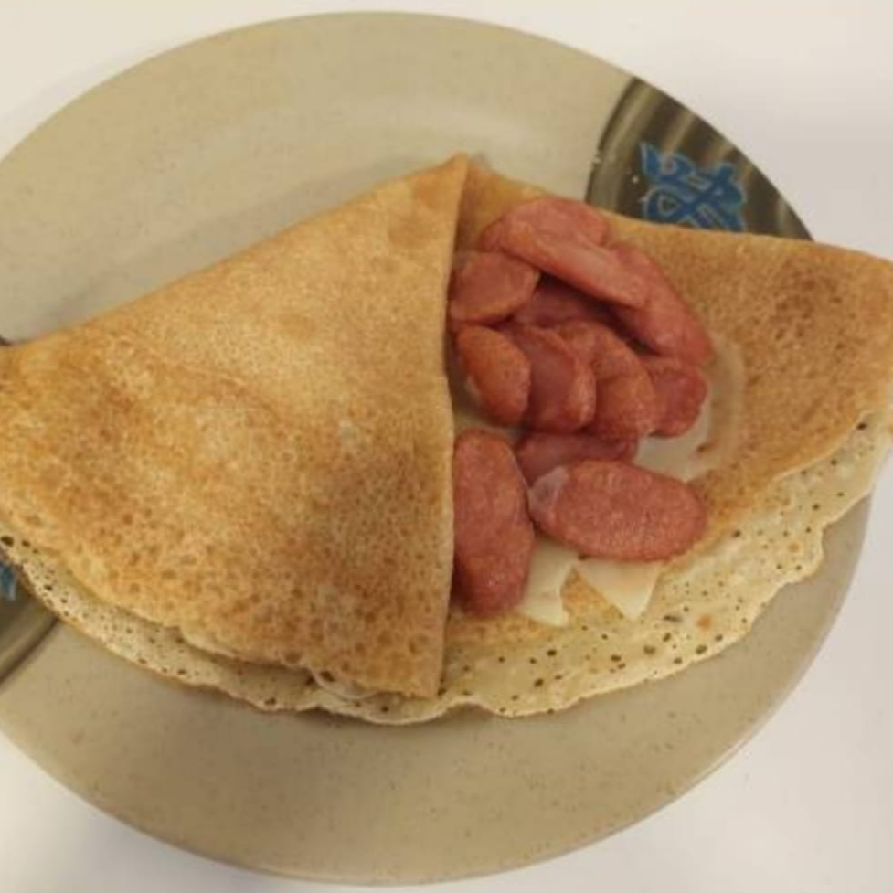 Crepa de Salchicha con Queso