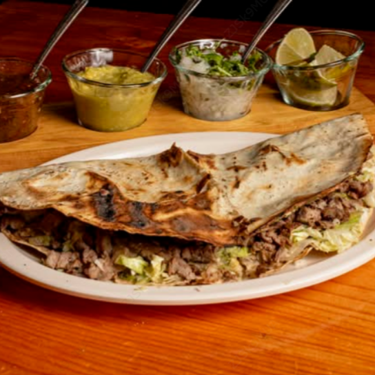 Tlayuda Especial