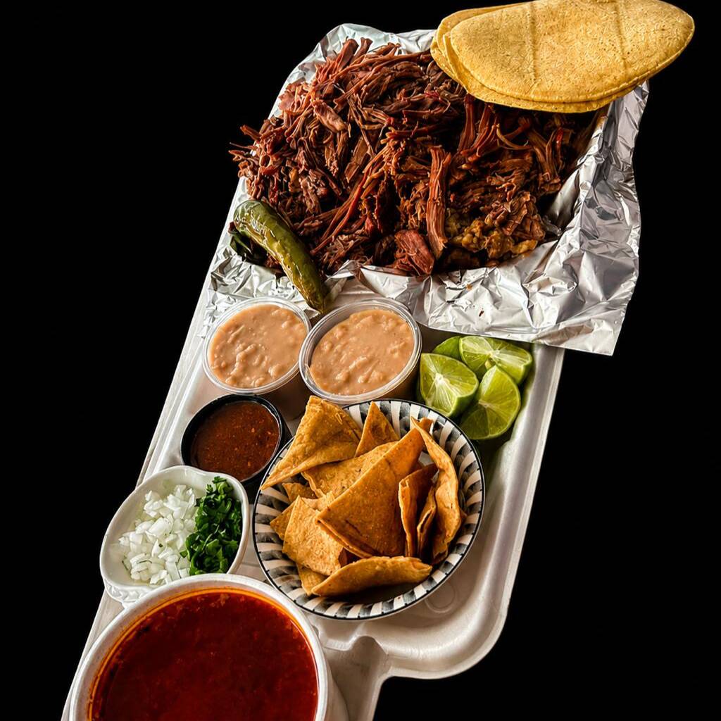 MEDIO KILO DE BIRRIA