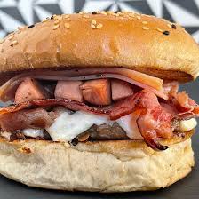 Hamburguesa Especial con papas