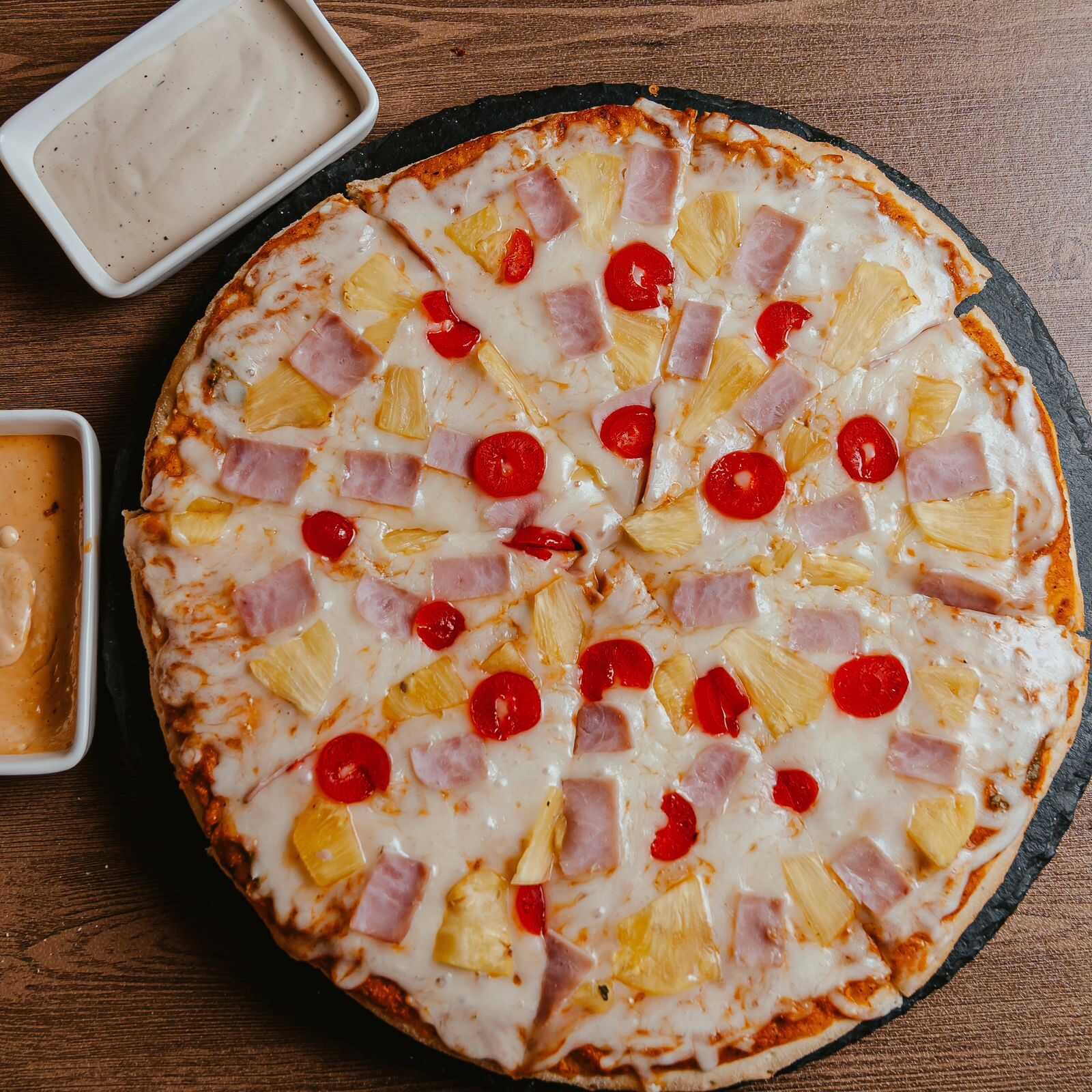 PIZZA GRANDE HAWAIINA
