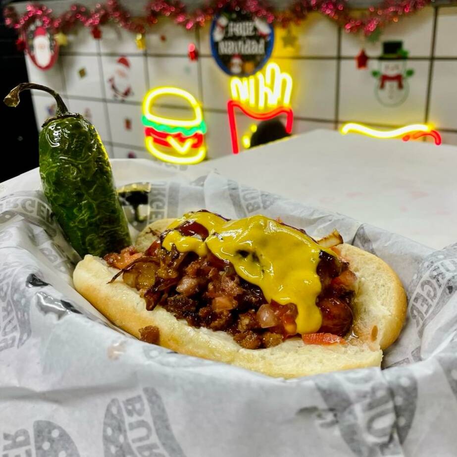 Hot dog Clásico con tocino-Con papas
