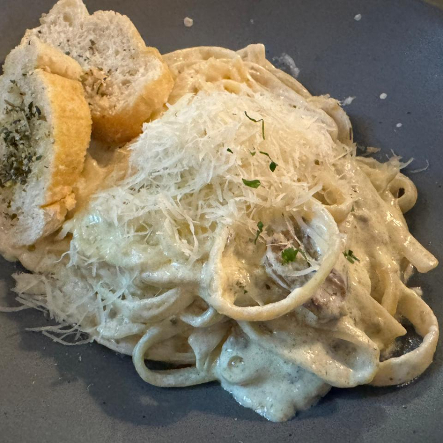 Pasta bechamel