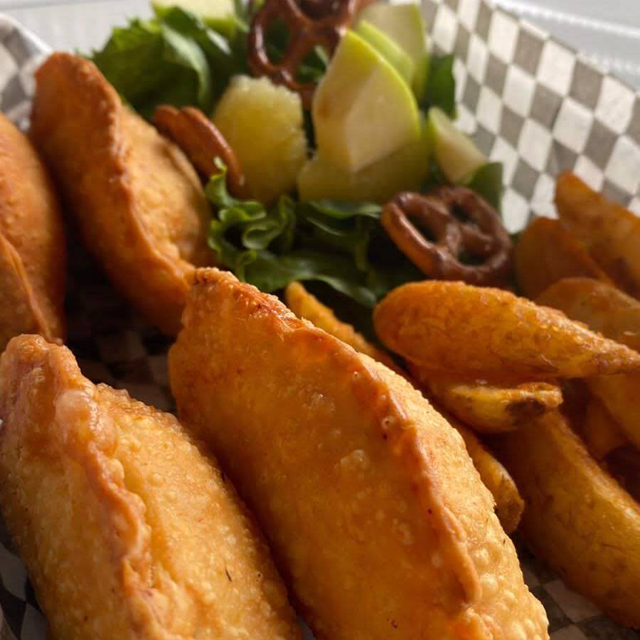 Empanadas de Camaron y Queso