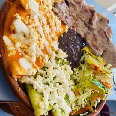 Entomatadas o Enchiladas con Bistec